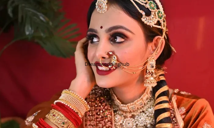 SUNSHINE MAKEOVER  beauty salon